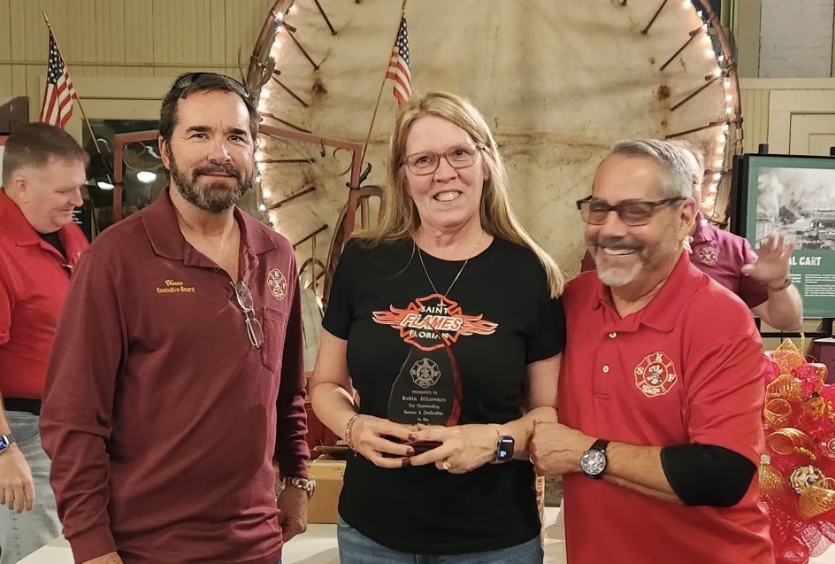 Service Award Flames 2022